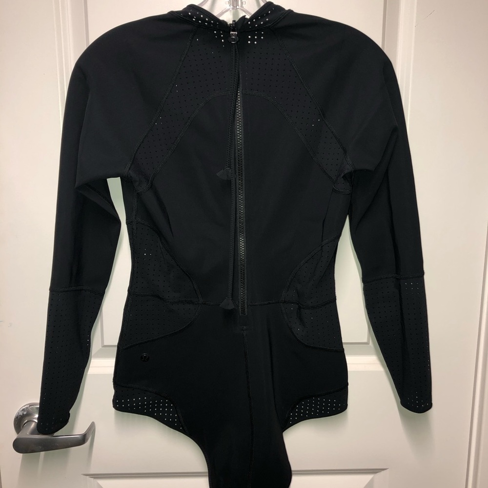 Reversible paddle suit